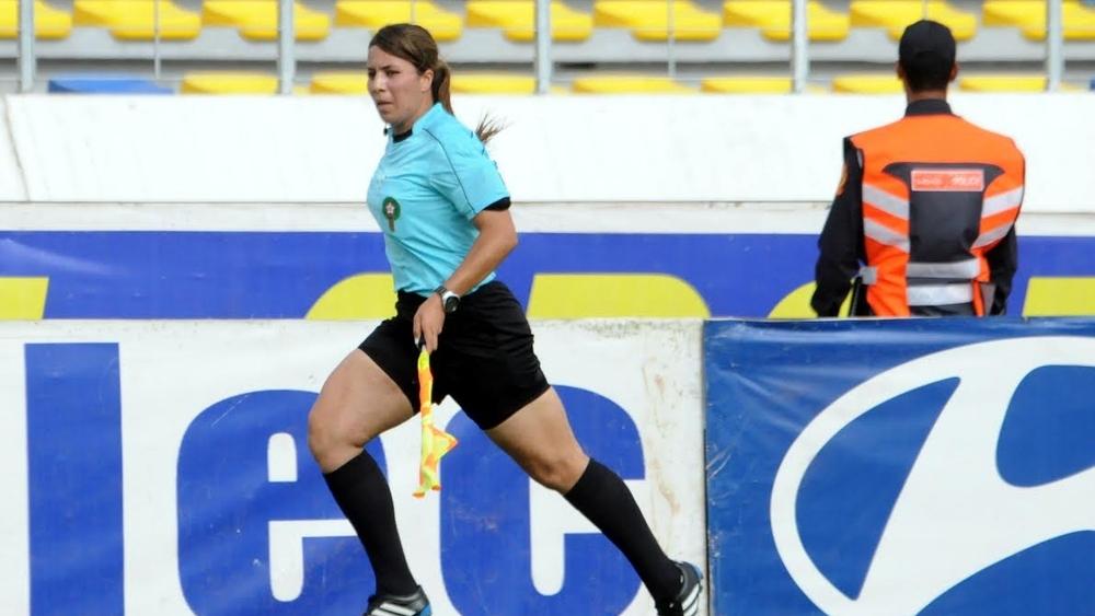 امرأة تمثل التحكيم المغربي في كأس أفريقيا تحت 23 سنة