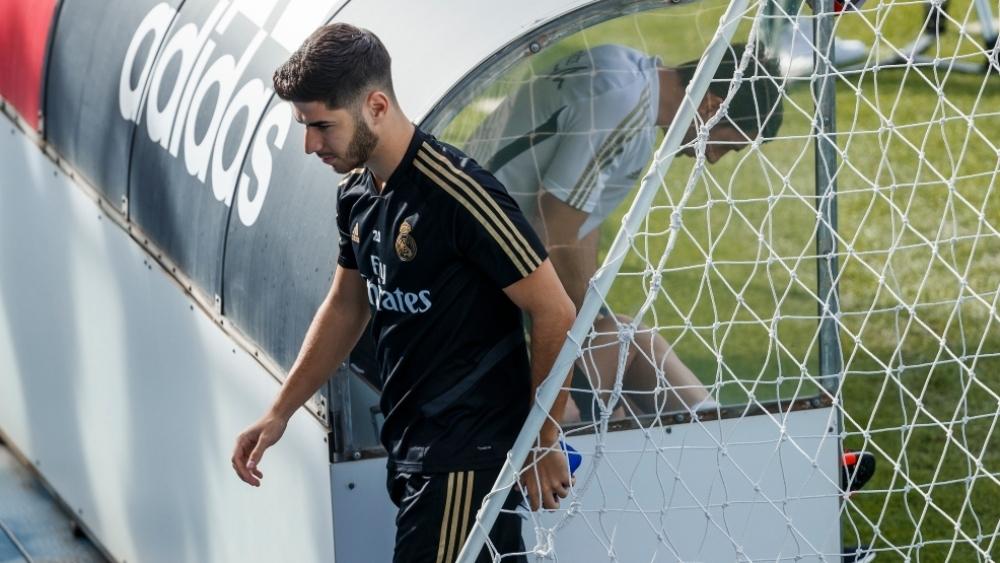 غياب بيل وخاميس عن تدريبات الريال في حضور "خاص" لأسينسيو