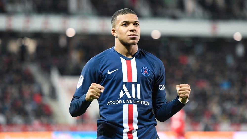 باريس سان جرمان يريد الرد على ريال مدريد وتجديد عقد مبابي "بأي ثمن"