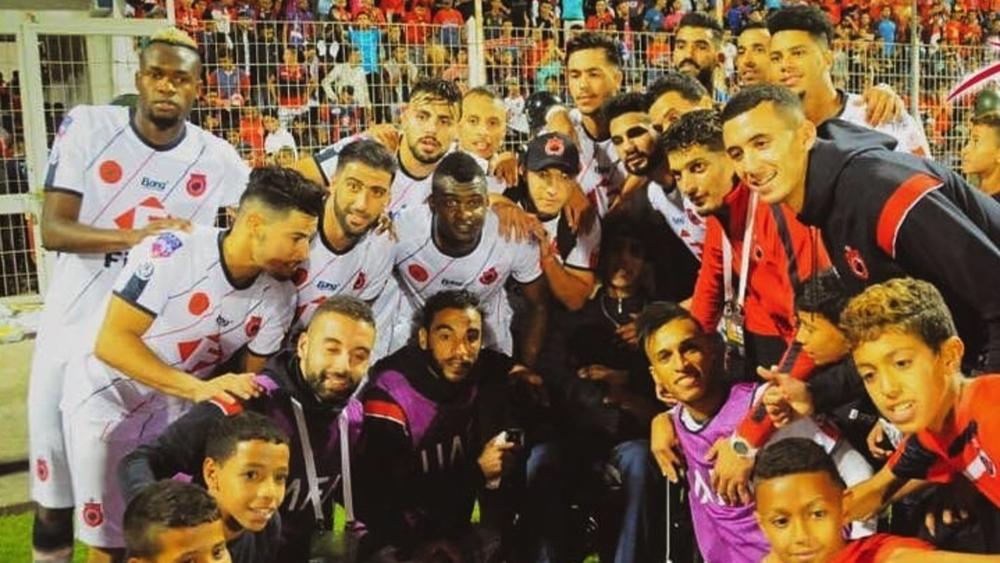 أولمبيك آسفي يُخصِّص نصف مداخيل مباراته أمام رجاء بني ملال لمُشجِّعه "أسامة"