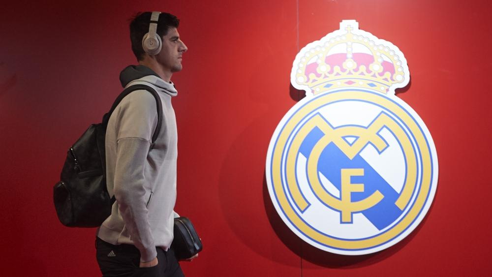 "ماركا" تكشف السر وراء تحسن مستوى كورتوا مع ريال مدريد