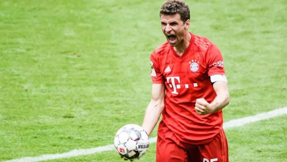 رقم مميز لمولر يدخله تاريخ القرن مبكراً