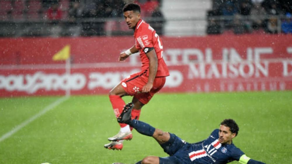 المغربي الأصل شويعر يُستدعى لمنتخب فرنسا تحت 21 سنة