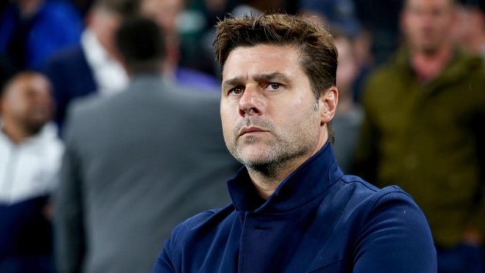 رسميًا | توتنهام يعلن عن إقالة مدربه بوكيتينو