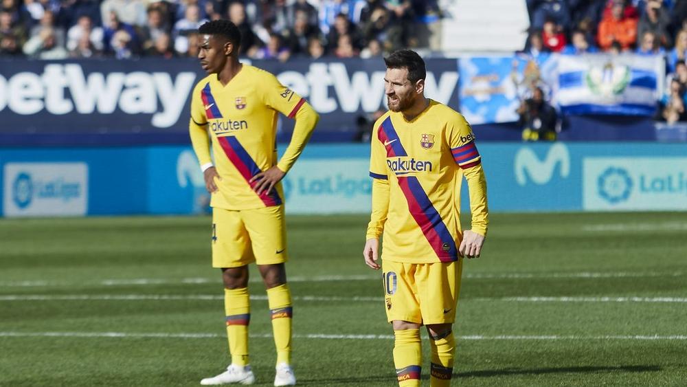 أحد نجوم برشلونة "ثار" في وجه اللاعبين أمام ليغانيس: "ما هذا الذي نلعبه؟"