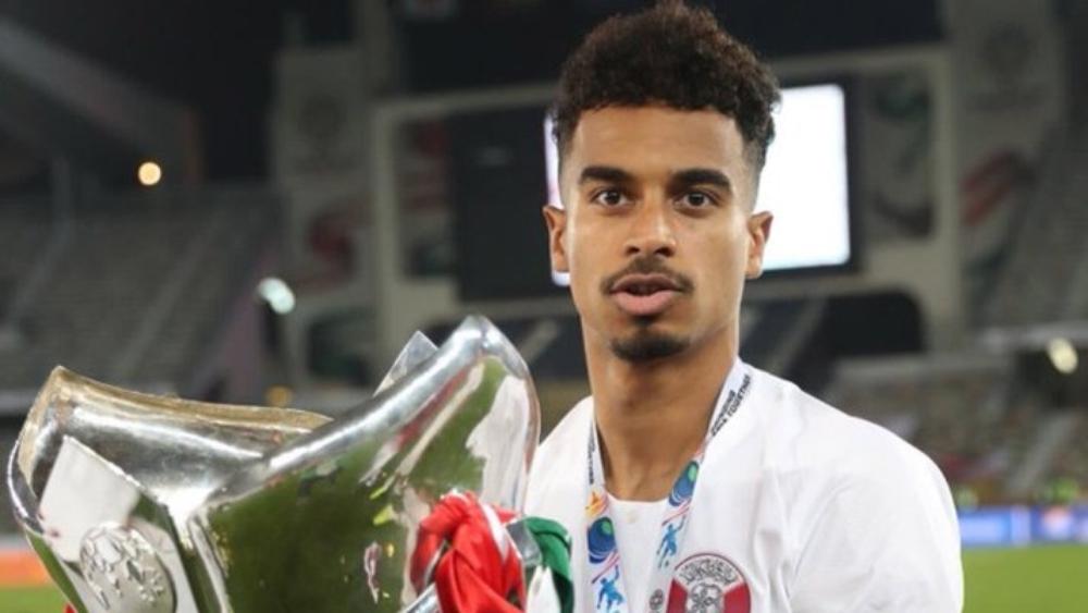 اختيار القطري أكرم عفيف "لاعب السنة" في آسيا