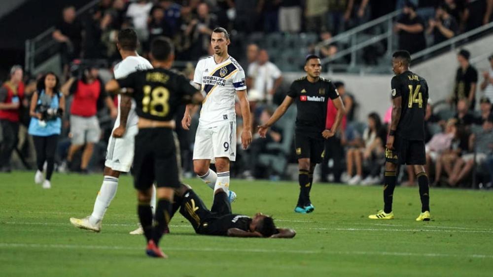 إبراهيموفيتش ينوي العودة إلى الدوري الإيطالي