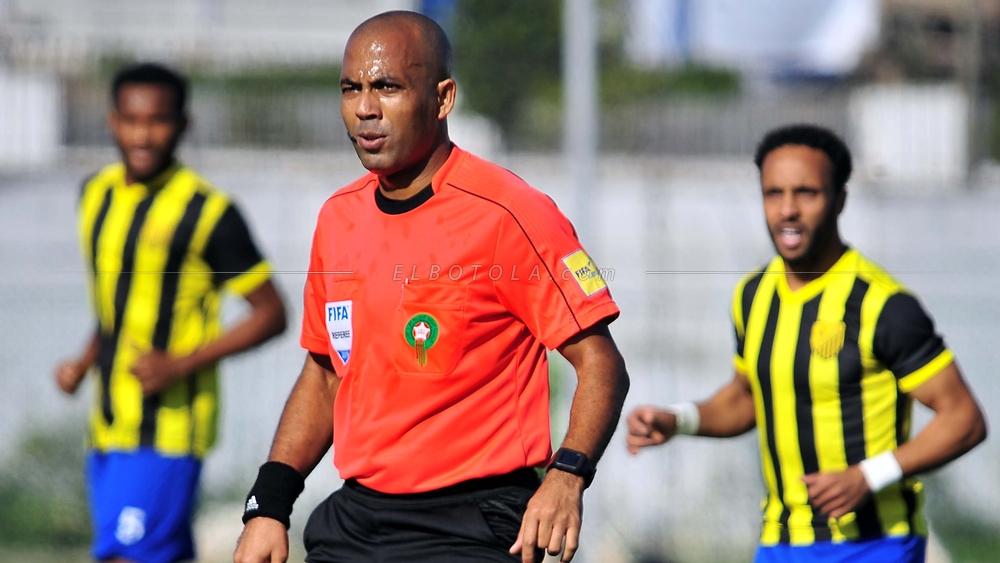 إدارة الطاس تتقدم بشكاية لرئيس الجامعة بسبب انحياز الحكم هشام التيازي للماص و منحه ضربة جزاء "غير مشروعة"