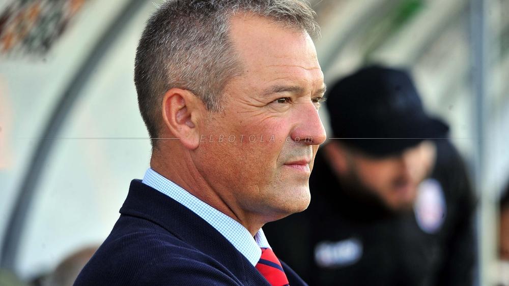 مدرب المغرب التطواني: "الرجاء فريق قوي على جميع الأصعدة و سنحاول العودة بنتيجة إيجابية من الدار البيضاء"