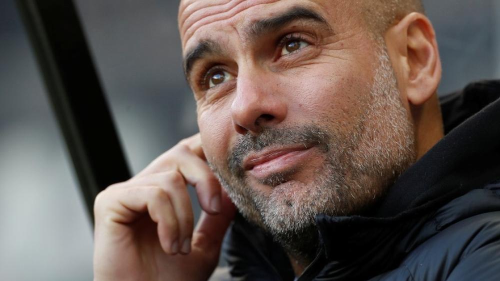 بعد تصريحات بارتوميو ووالده.. هل يعود جوارديولا إلى برشلونة؟