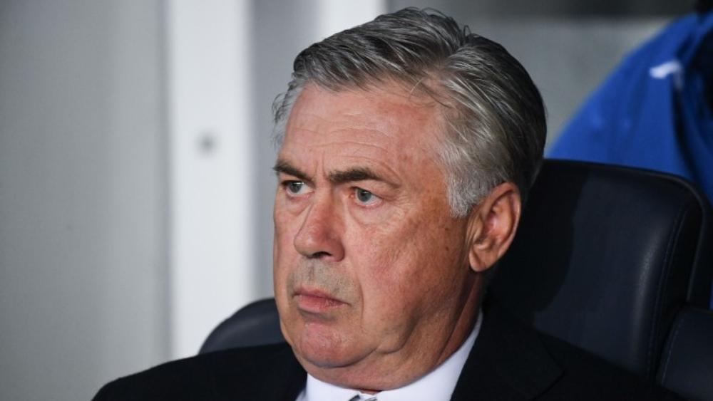 رسمياً: نابولي يُقيل أنشيلوتي بُعيْدَ بلوغ ثمن نهائي دوري الأبطال