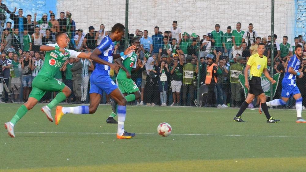 الجامعة تعين الحكم لمسلك لقيادة مباراة الرجاء أمام سريع واد زم