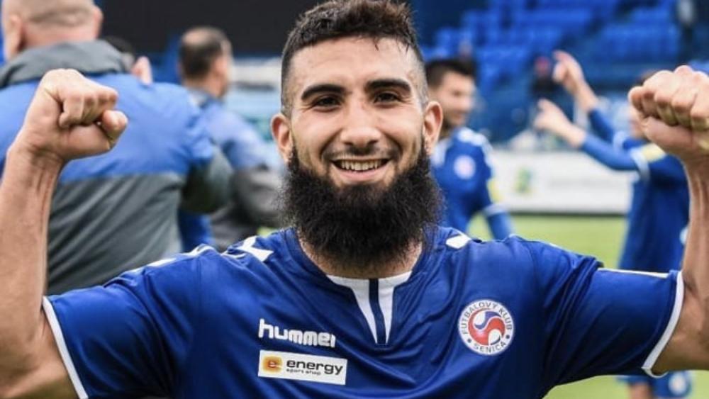 اتحاد طنجة يختبر لاعبا مغربيا قادما من الدوري السلوفاكي