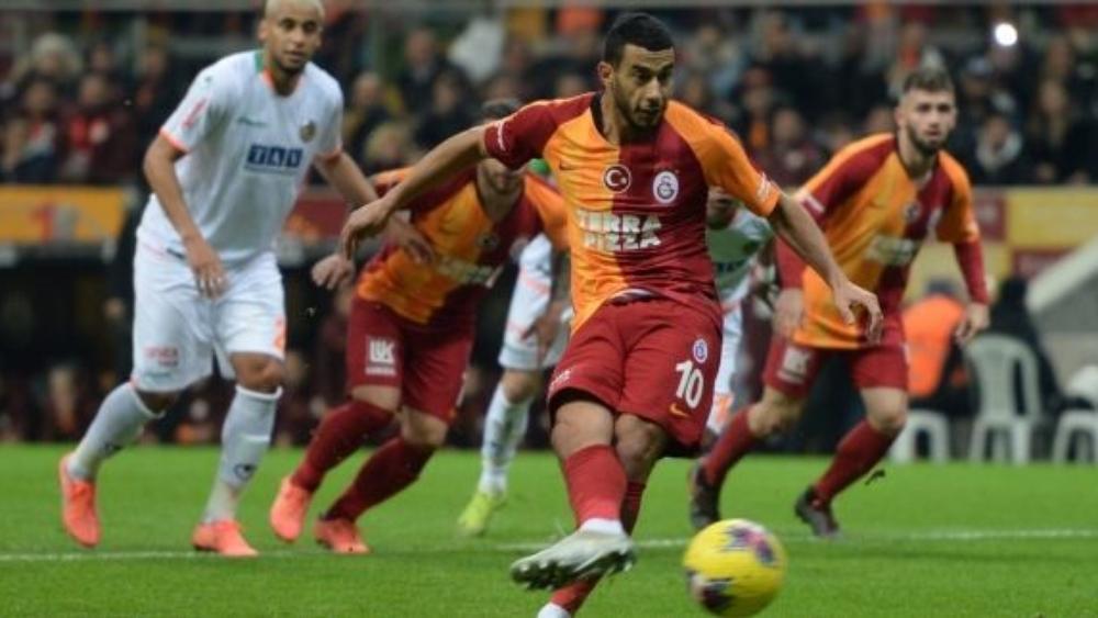 بلهندة يهز الشباك من ضربة جزاء .. والجماهير تواصل مُطاردته بالانتقادات