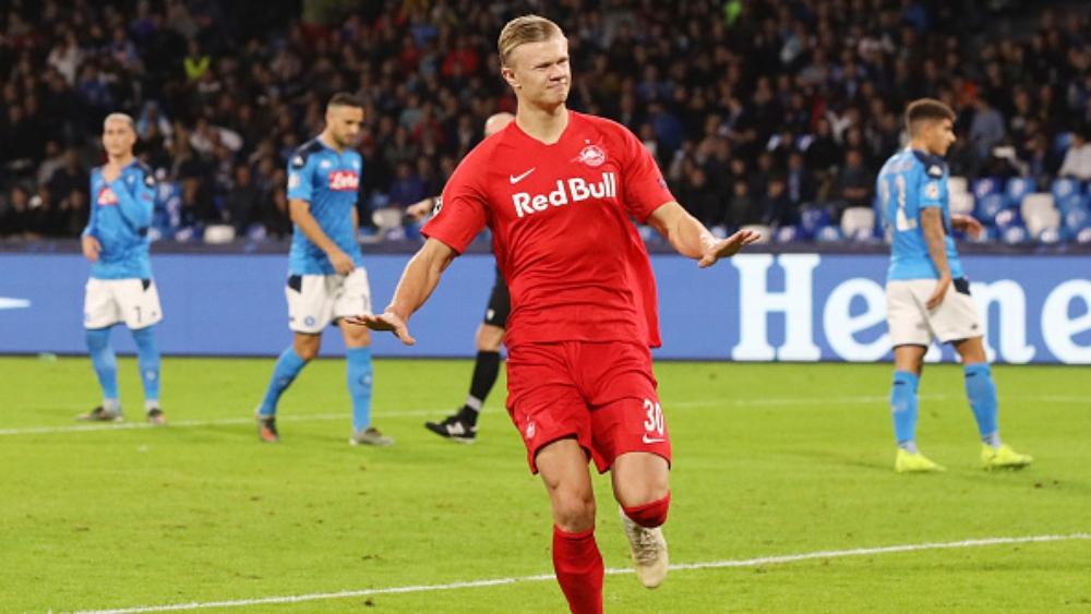 "الصن" | مانشستر يونايتد واثق من ضم "هالاند" بدفع 76 مليون لسالسبورج