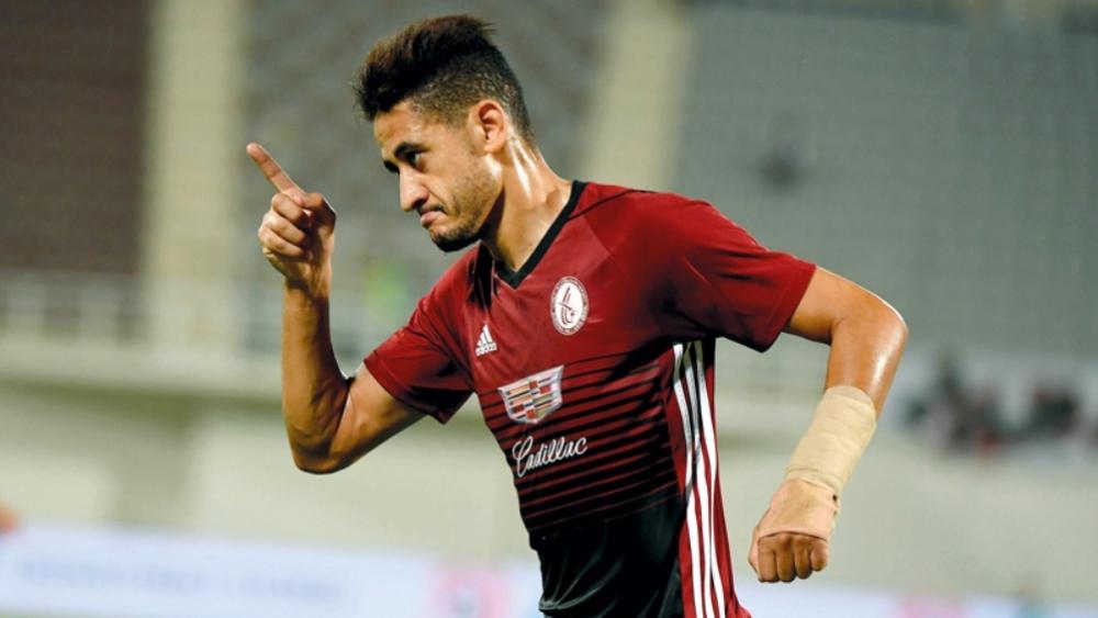 الرجاء ينخرط في مفاوضات مُتقدِّمة مع باتنة وناديه الجزيرة