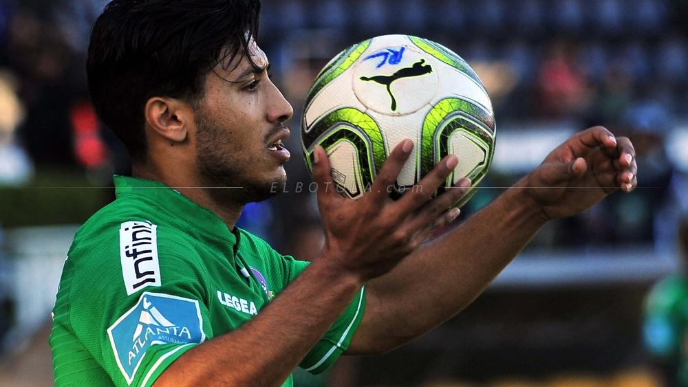 الحافيظي يعود للتشكيل الأساسي للرجاء من بوابة شبيبة القبائل الجزائري