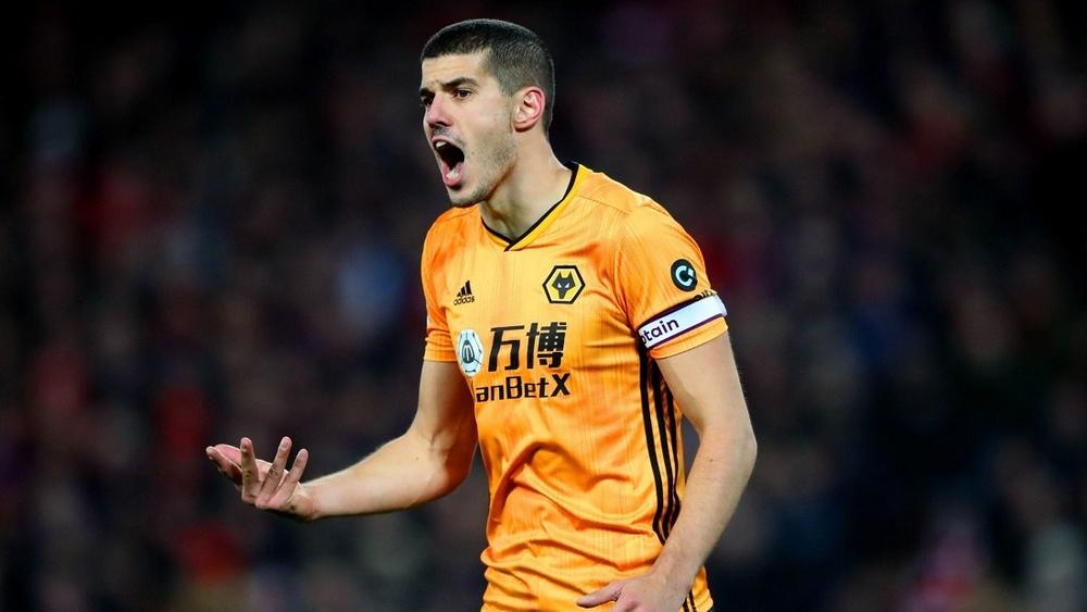 قائد وولفرهامبتون: "لا يمكنني فهم نظام الـ'VAR'.. إنه سخيف"