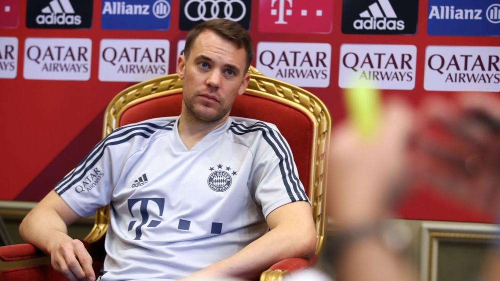 نوير: "لا يهمني تعاقد البايرن مع الحارس نوبيل"