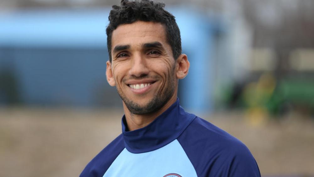 تعيين المغربي مهدي بلوشي كمساعد مدرب لنادي نيويورك سيتي