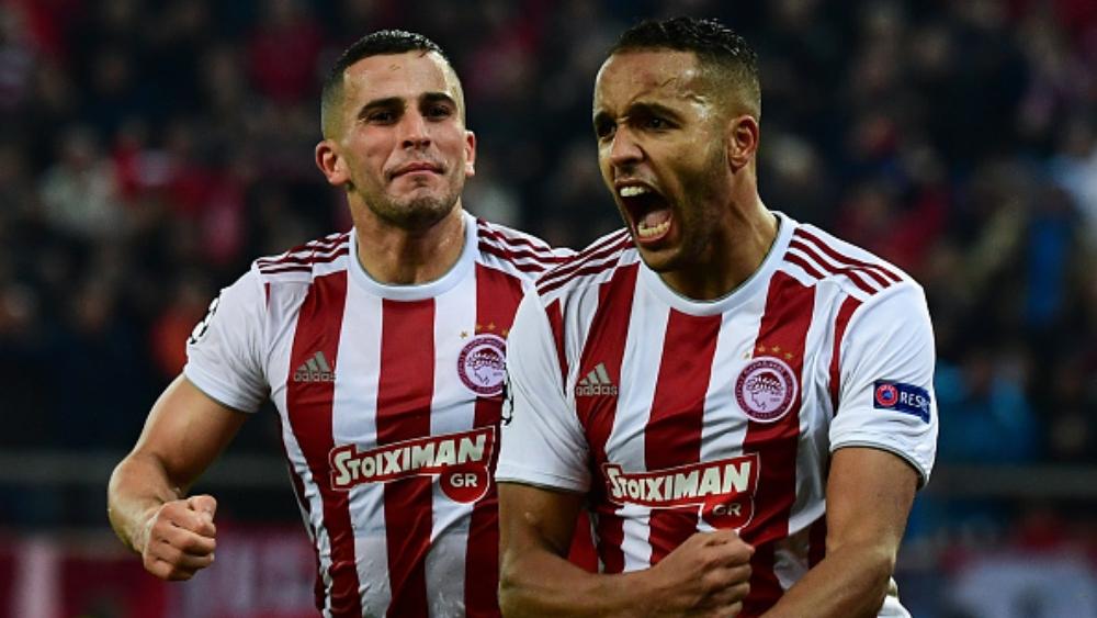 العربي يعود لارتداء "ثوب الهدّاف".. ويفرض هيمنته في اليونان "بالأرقام"