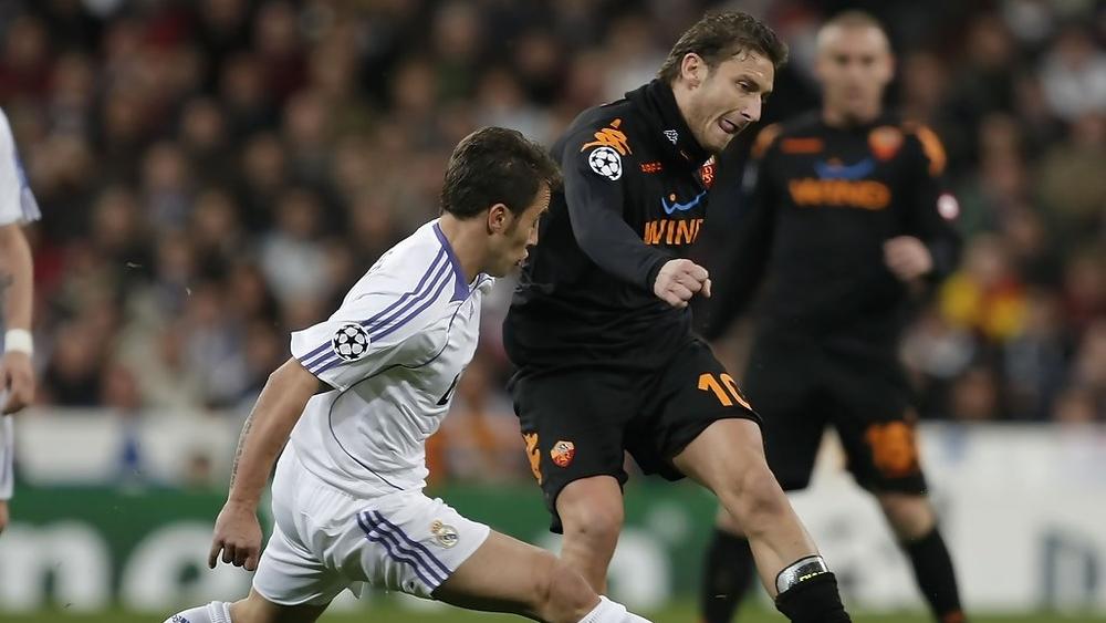 توتي: "بعض نجوم ريال مدريد يصفوني بـ'الأحمق' لأني سبق ورفضت حمل قميص الريال"