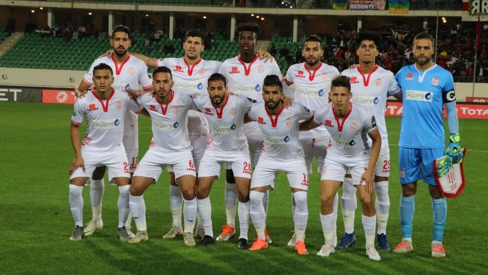 التشكيلة الرسمية لحسنية أكادير أمام الوداد