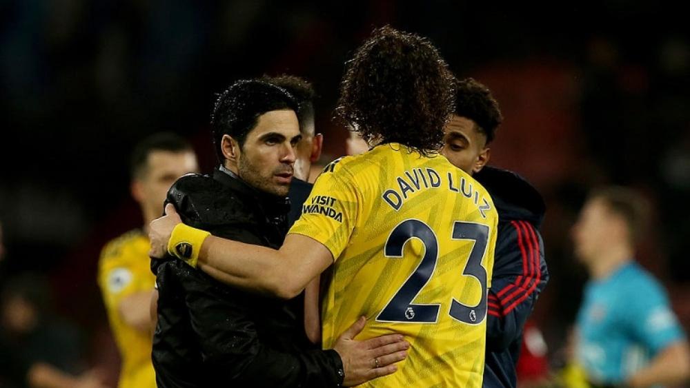 أرتيتا في انتظار "القرار الأمني" قبل رحلة أرسنال إلى دبي