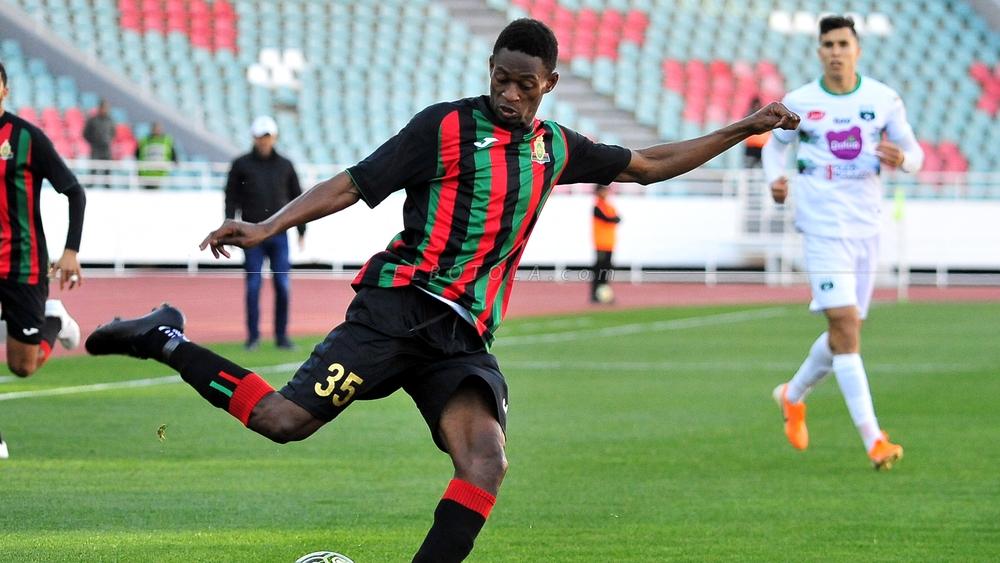 الجيش الملكي يفوز بـ"صعوبة" على رجاء بني ملال