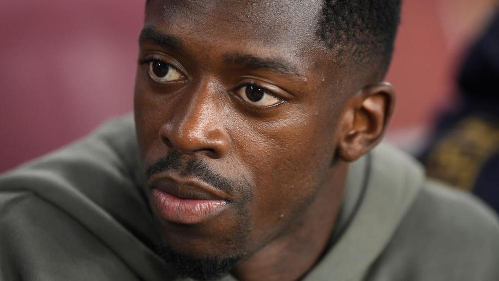 ديمبلي يعود إلى برشلونة قادماً من الدوحة