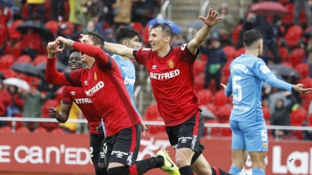 ريال مايوركا يكتسح فالنسيا برباعية في الليجا