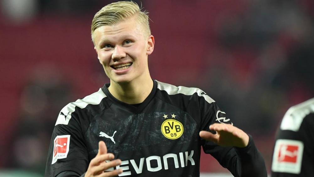 ماذا كان رد فعل هولاند بعد "الهاتريك" الأول مع دورتموند؟