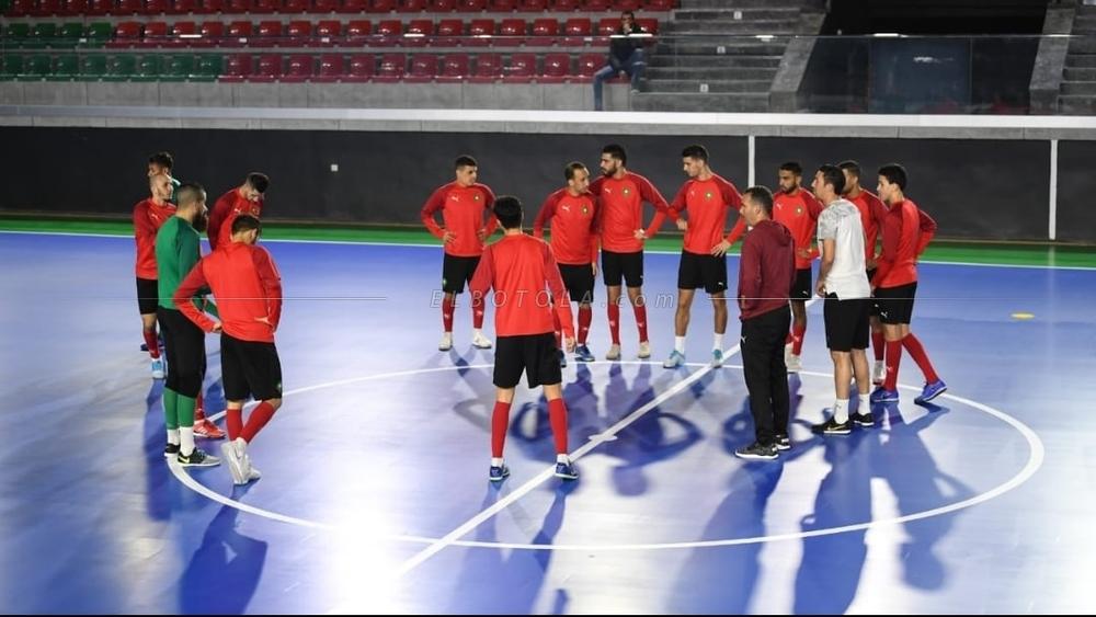 حصتان تدريبيتان للمنتخب الوطني لكرة القدم داخل القاعة إستعدادا لأولى محطات "كأس إفريقيا"