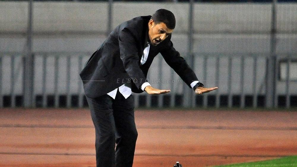 السلامي: "حققنا تأهلا تاريخيا بعد 15 سنة من الغياب" و اللاعبين فيما بينهم "اِيلَا كنَا باغِين نْتأهلُو نخُرجو نلعبو ايلا مَكناشْ باغين غِير نْبقاوْ هنا"