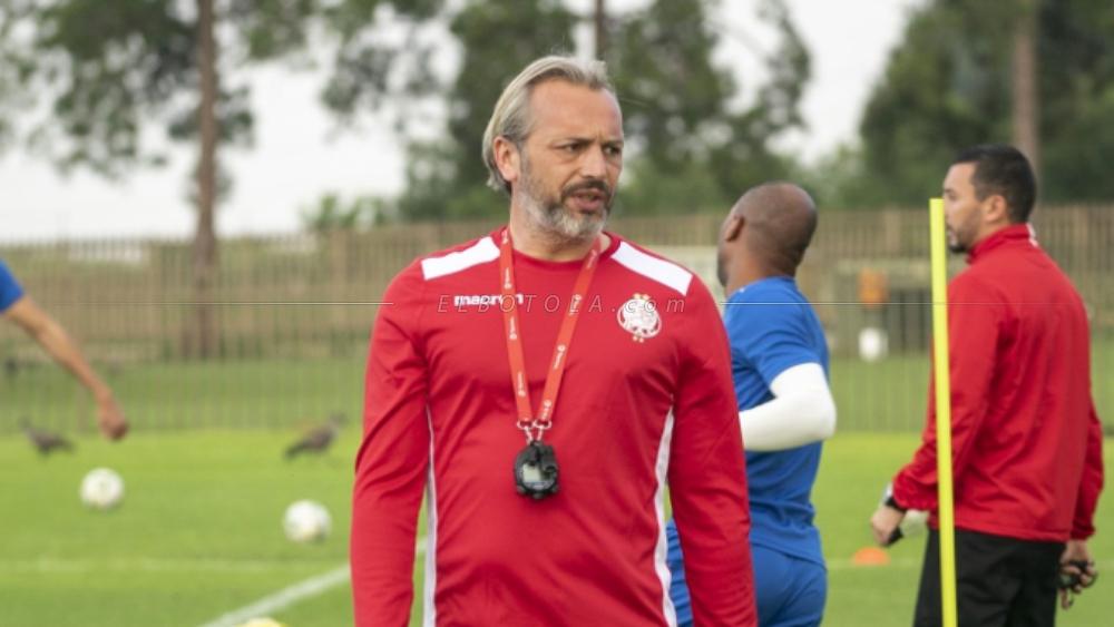 ديسابر: "قادرون على تحقيق الإنتصار في قلب جنوب إفريقيا أمام سان داونز"