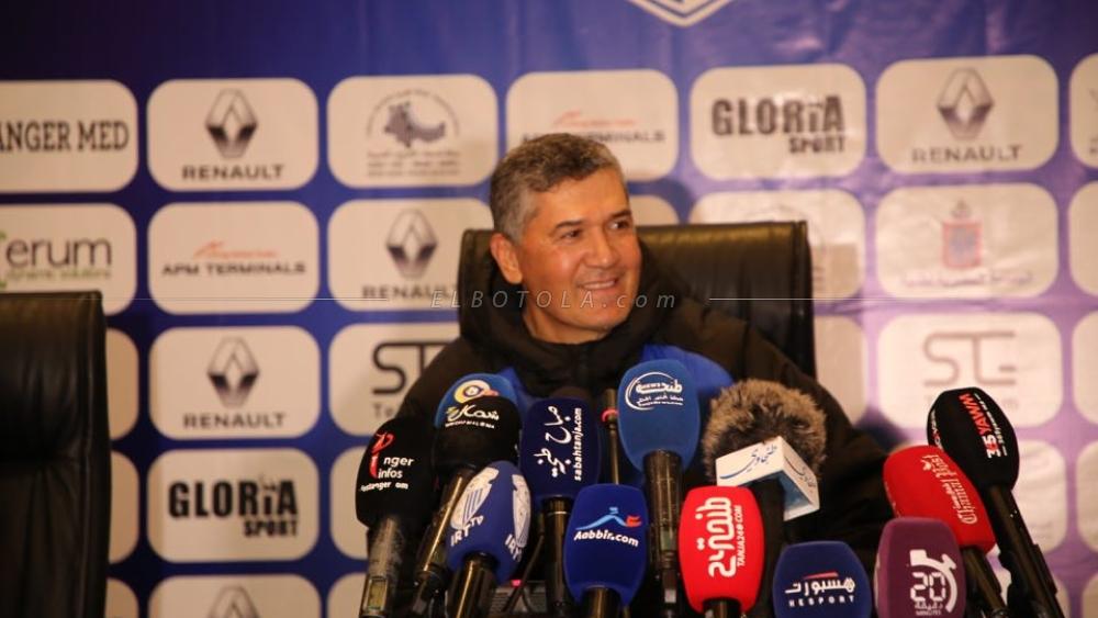 منير شبيل: "قدمنا لقاءً قويا و راضٍ عن التعادل أمام اتحاد طنجة‎"