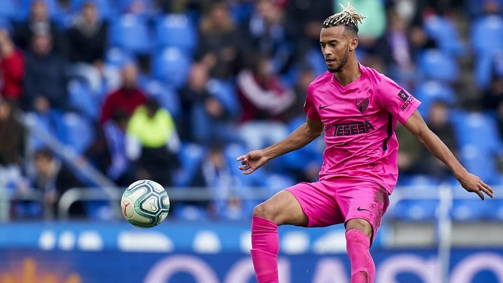 ملقا يقترب من تمديد عقد بوسفيان ورفع قيمة شرطه الجزائي إلى 10 ملايين يورو