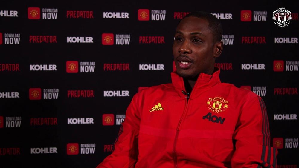 إيجالو: "لم أتردد لحظة لتقليص راتبي حتى أنتقل إلى مانشستر يونايتد"