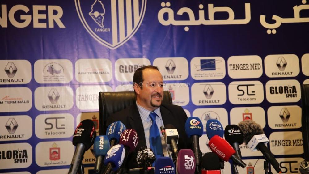 بيدرو بنعلي: "مباراة الفتح بدايتنا الحقيقية في البطولة إبعاد موكوكو و فورتيس قرار يخصني لا علاقة للإصابة بغيابهما"