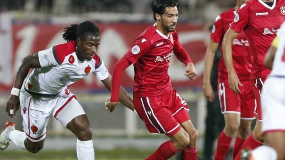 حكم كاميروني في الذهاب وسنغالي في الإياب لمباراة الوداد والنجم الساحلي