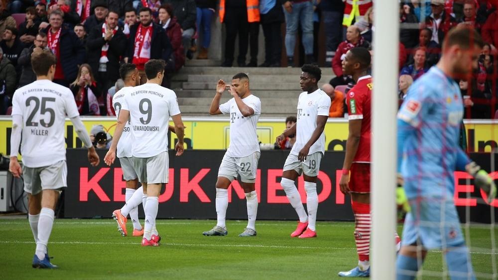 بايرن ميونيخ يفوز ويستعيد صدارة الدوري الألماني