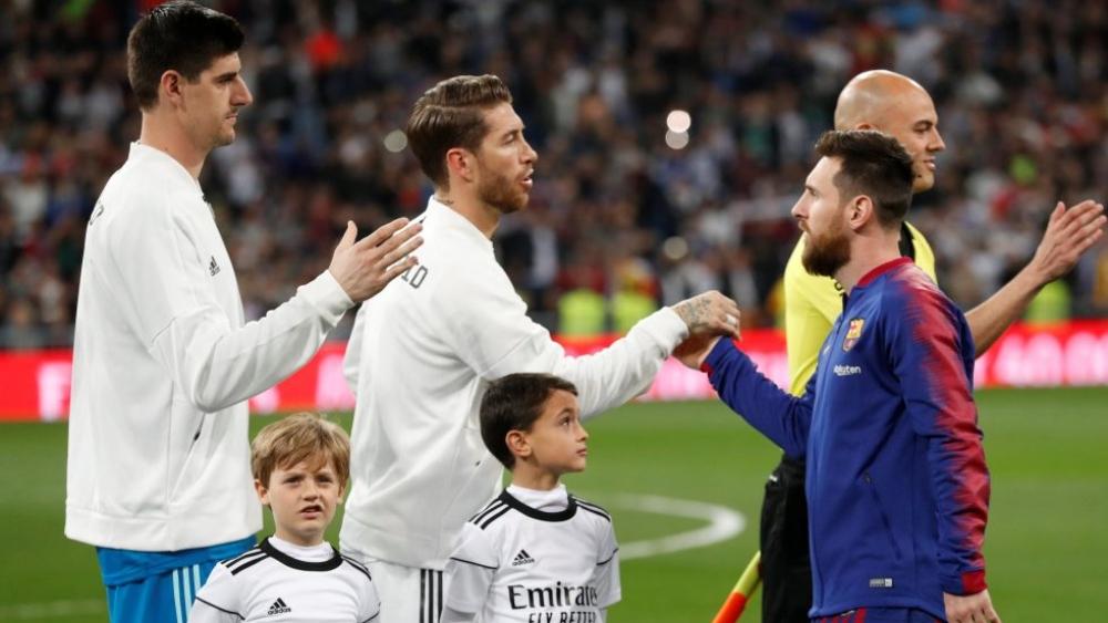 ريال مدريد وبرشلونة يتأهبان لصنع التاريخ في موقعة "الكلاسيكو"