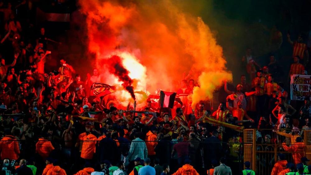 سفير تونس في مصر يسعى للإفراج عن مشجعي الترجي