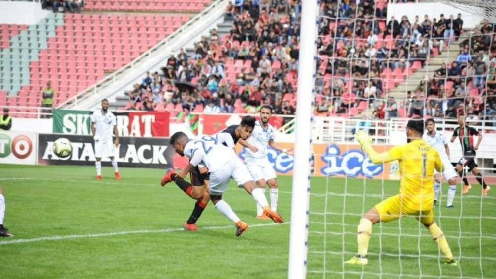 البطولة الاحترافية: برنامج مباريات اليوم مع تعيينات الحكام