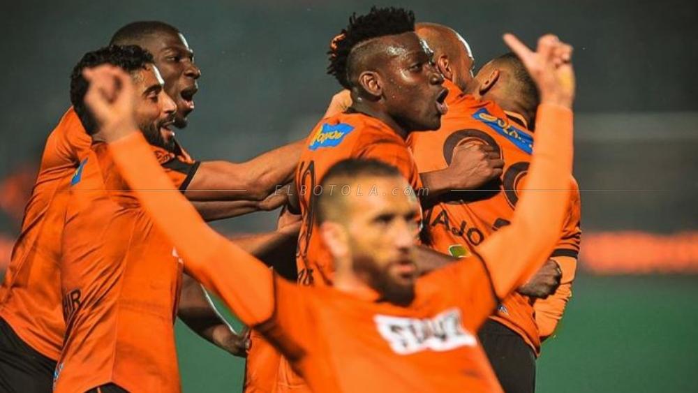 نهضة بركان يتأهل لـ"المربع الذهبي" في الكونفدرالية .. و الفريق البرتقالي يصطدم بحسنية أكادير