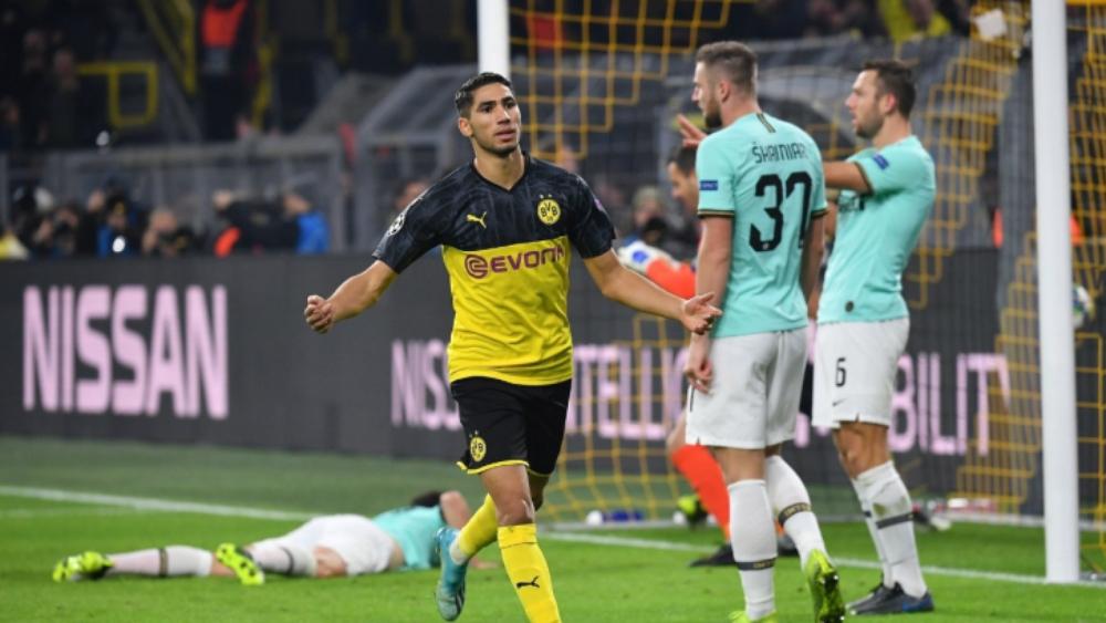 زيدان "يرصد" تألق حكيمي .. ويؤشِّرُ على عودته لريال مدريد في الصيف القادم