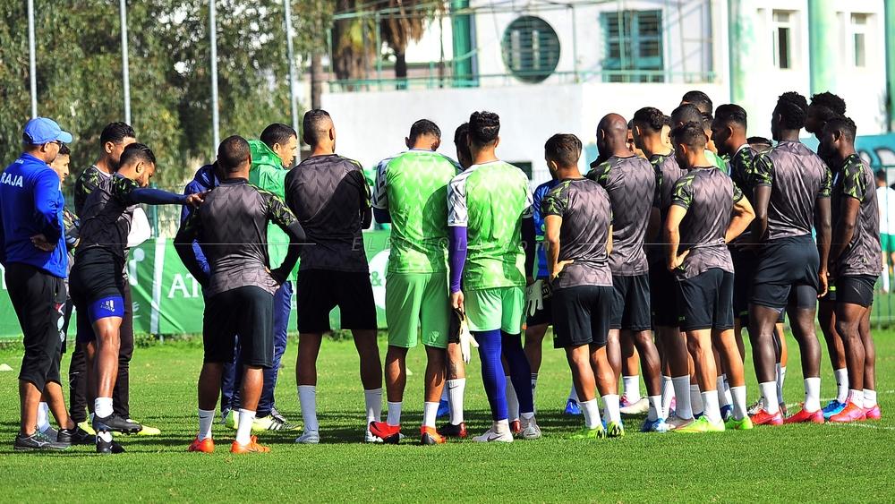 الرجاء تستأنف تداريبها غدا الثلاثاء و شاكير و بوطيب يستعدان للعودة إلى الميادين