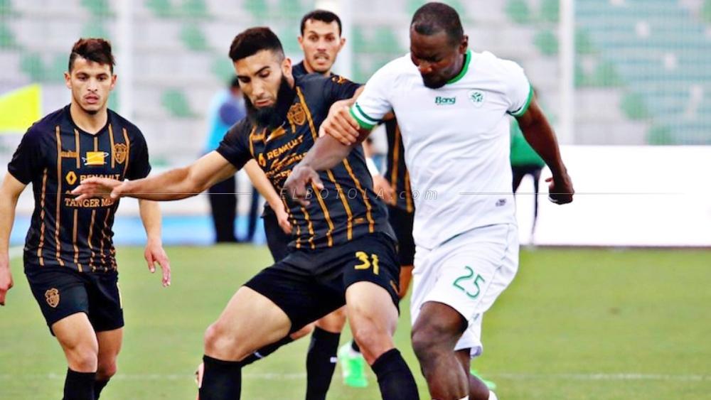 عقوبات بـ"الجملة" في حق  أندية البطولة الإحترافية .. أبرزها المتعلق بمحاولة تكسير شاشة تقنية الـ"VAR"..!