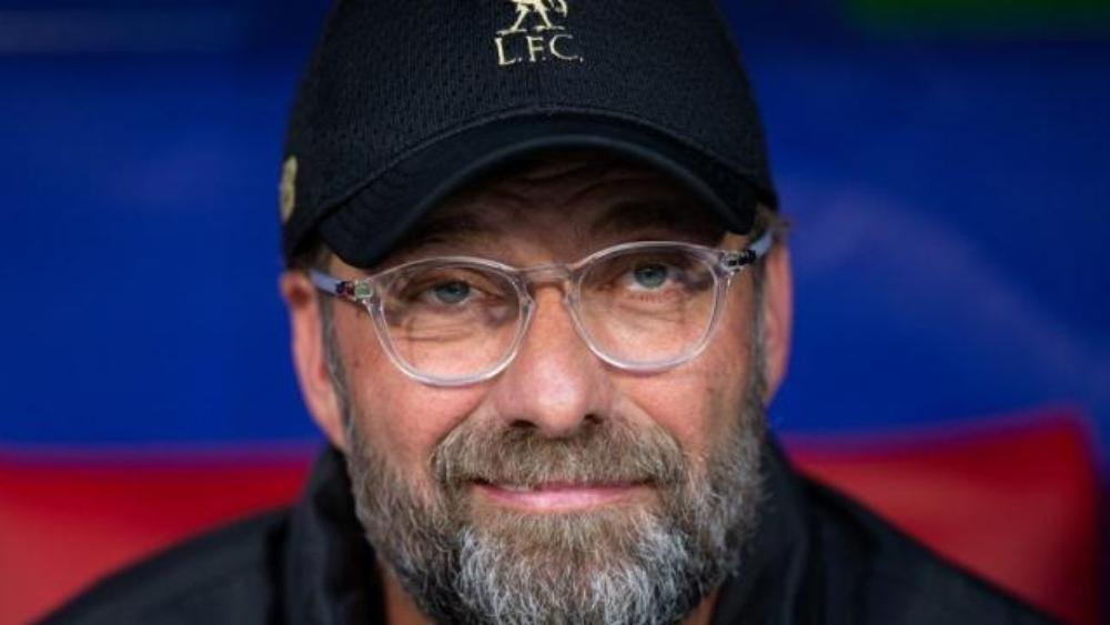 رغم احتمالية ضياع لقب البريميرليغ .. كلوب يدعم قرار إيقاف كرة القدم بسبب فيروس كورونا