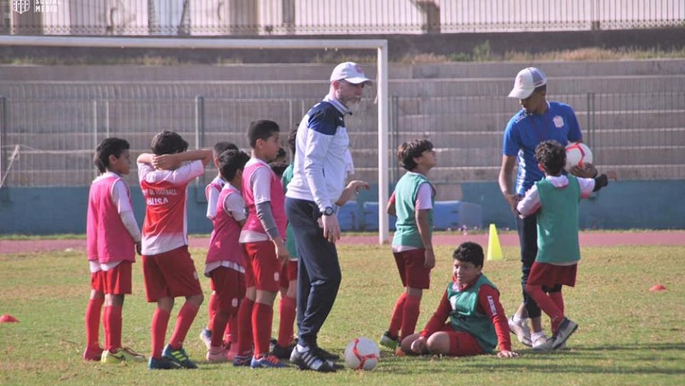 فيروس "كورونا" | إدارة حسنية أكادير تعلن تجميد نشاط مدرسة كرة القدم حتى إشعار آخر